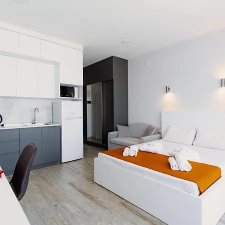 Next Orange Hotel Official 巴统 外观 照片